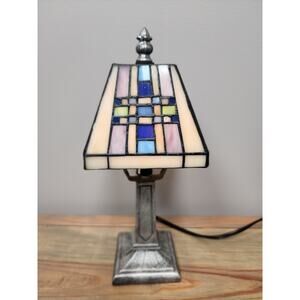 Vintage Tiffany/Mission-Style Stained Glass Corded Electric Table Lamp 12" Tall